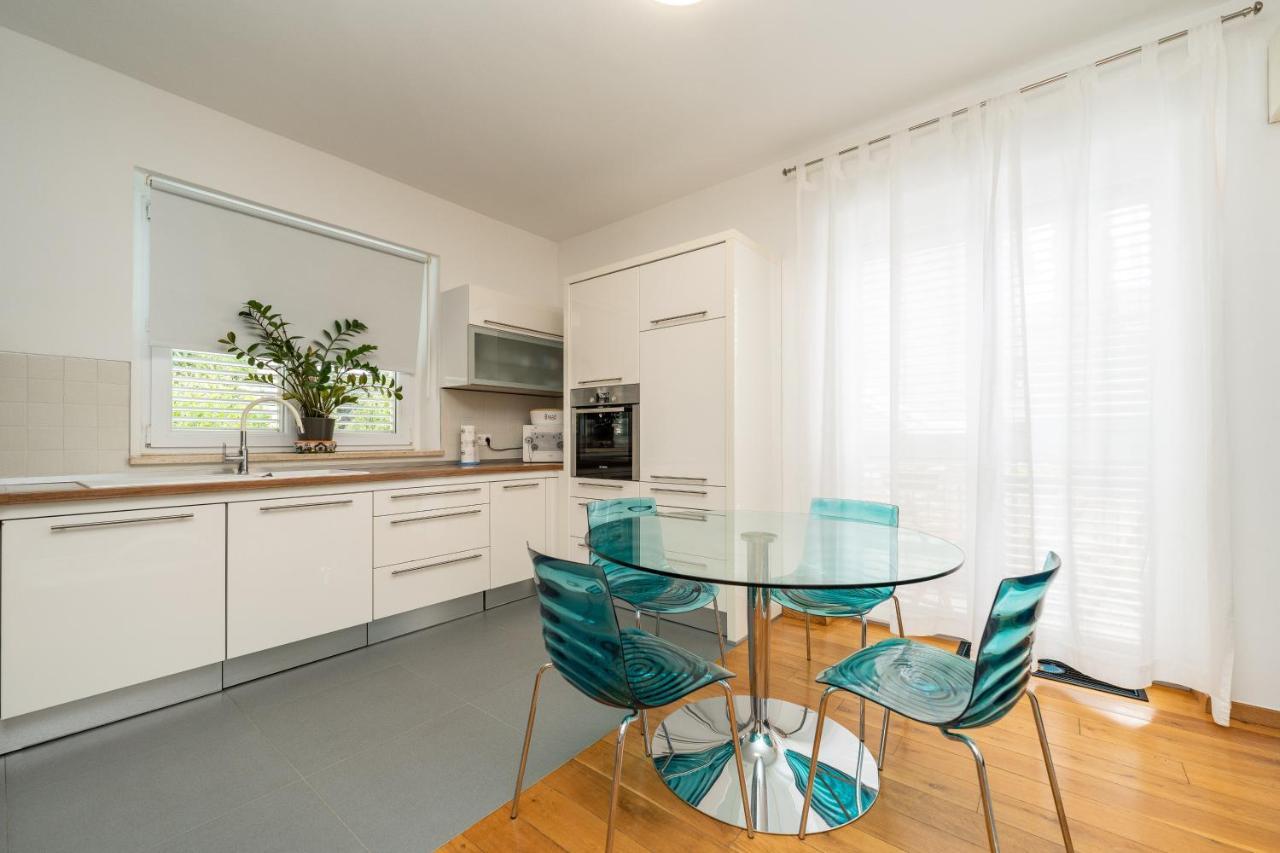 Vortex Apartment 扎达尔 外观 照片